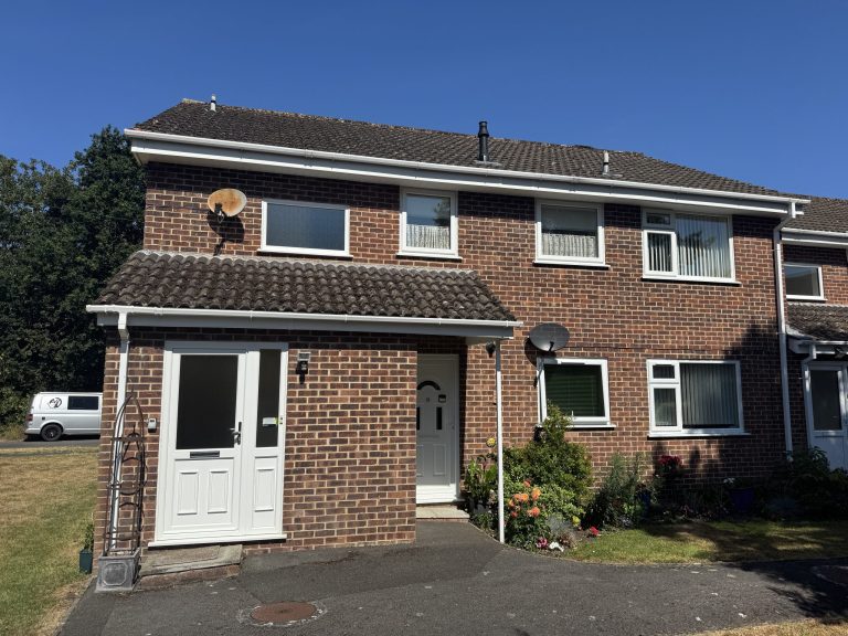Kingsfield Ringwood BH24 1PH