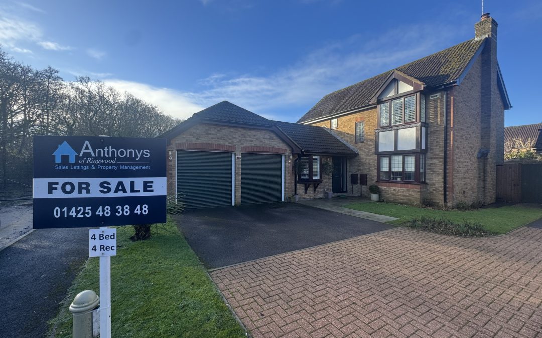 ForestLake Ave, Ringwood BH24 1QU